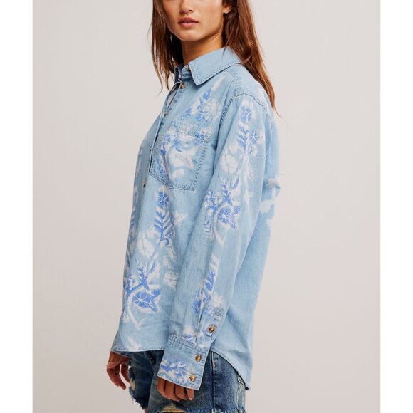FREE PEOPLE Airbrushed Blossom Denim Shirt / Sky Blue Medium Indigo - Picture 2 of 6